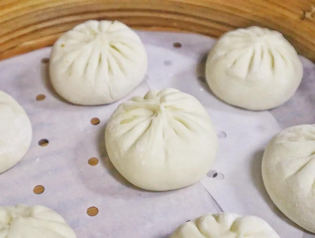 松软多汁鲜肉包，嗷呜一口吃掉它！的做法