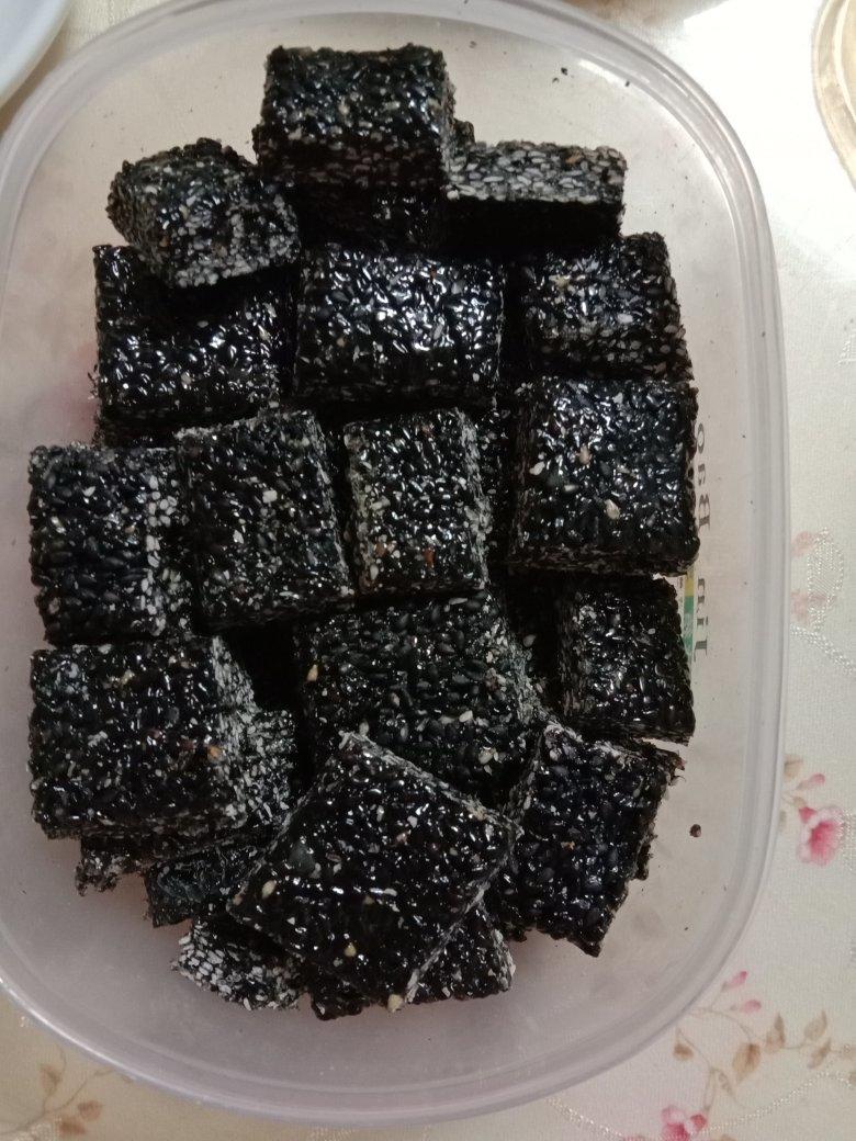 香甜酥脆芝麻糖