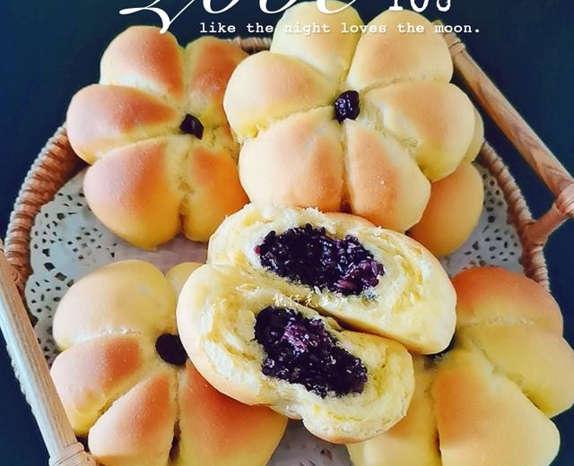 椰蓉黑米馅•花朵炼乳南瓜包🎃的做法