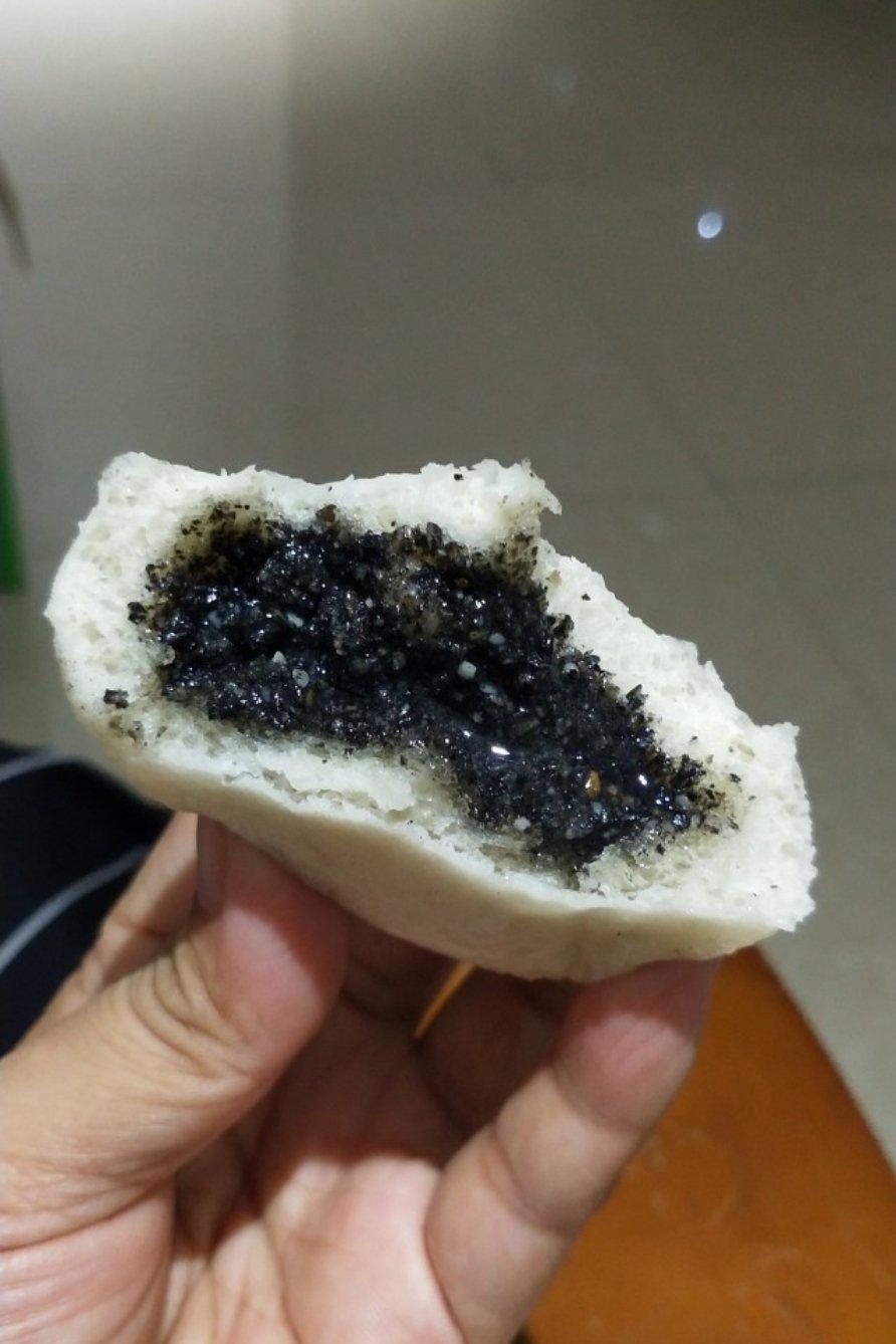 花生芝麻包子