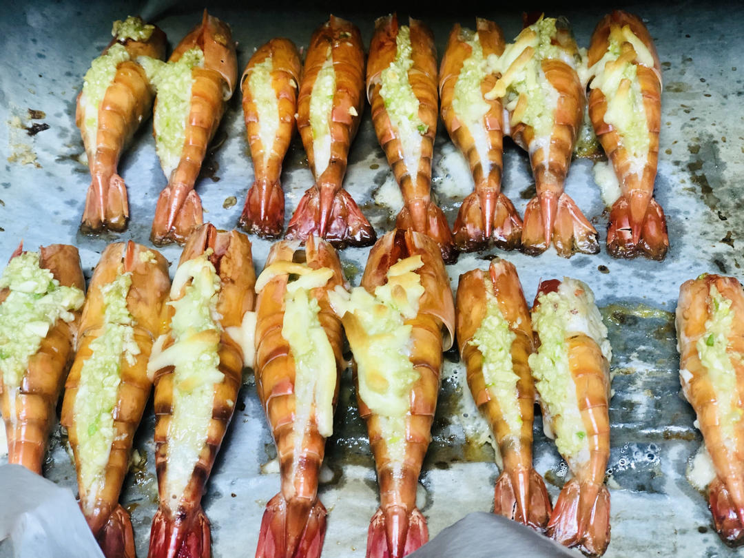 蒜蓉黄油焗罗氏虾