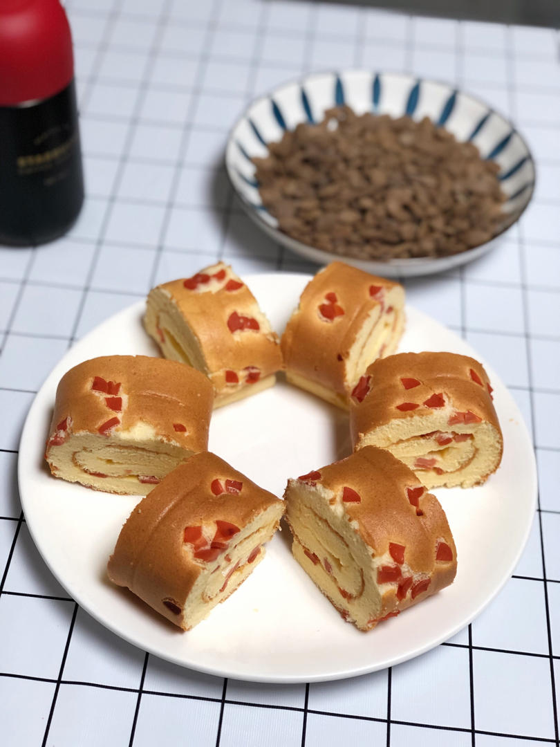 美味肉松卷-简单不开裂，零失误的蛋糕卷