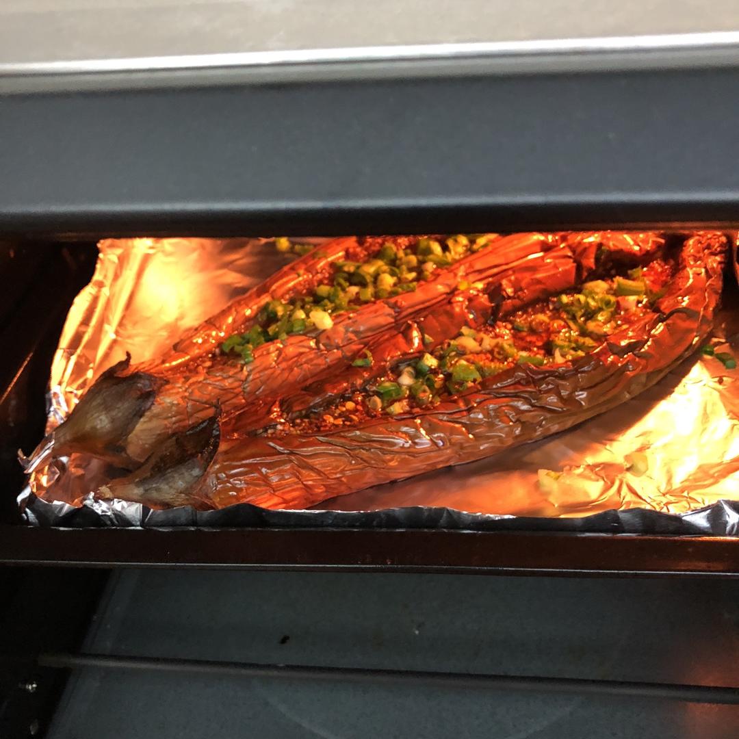 CC招牌菜销魂烤茄子，百吃不厌！