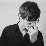 Fr只看看不说话