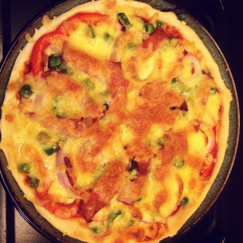 厚底鲜虾培根披萨