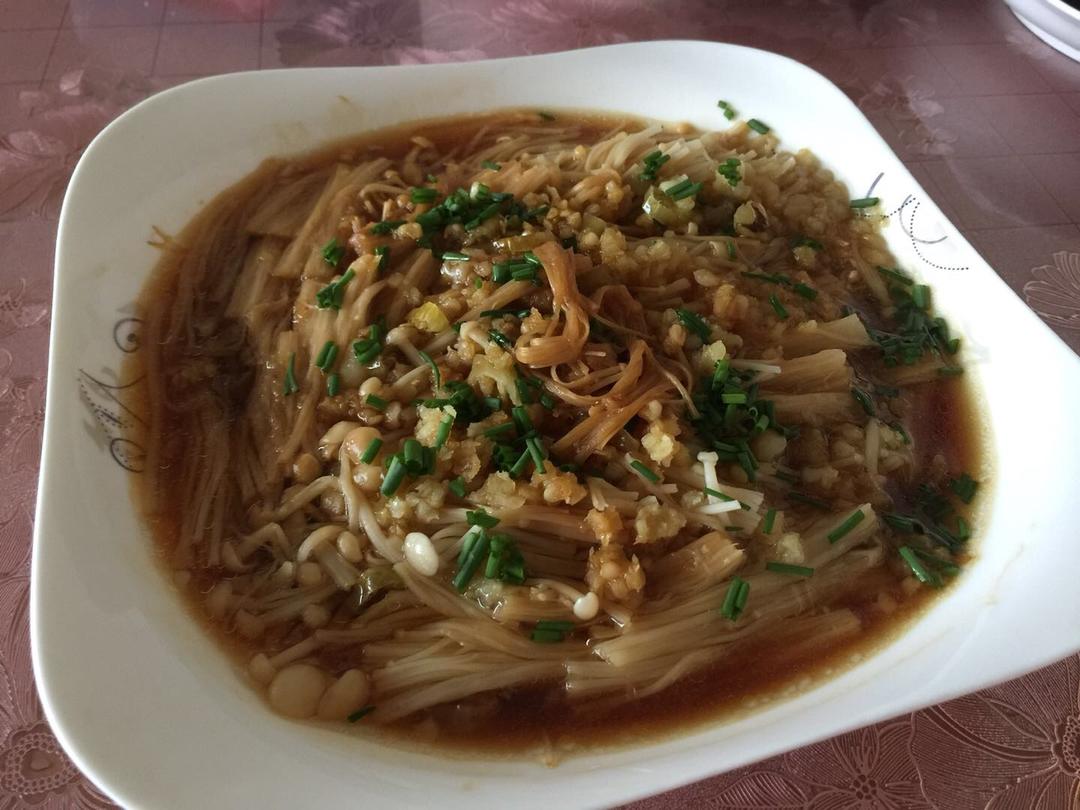 蒜蓉蒸金针菇