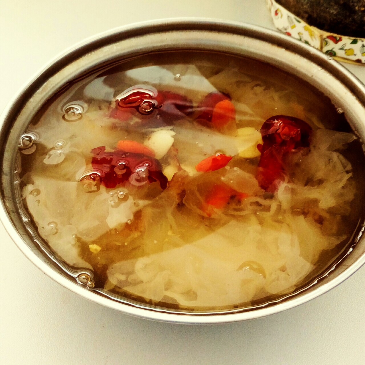 红枣银耳莲子羹