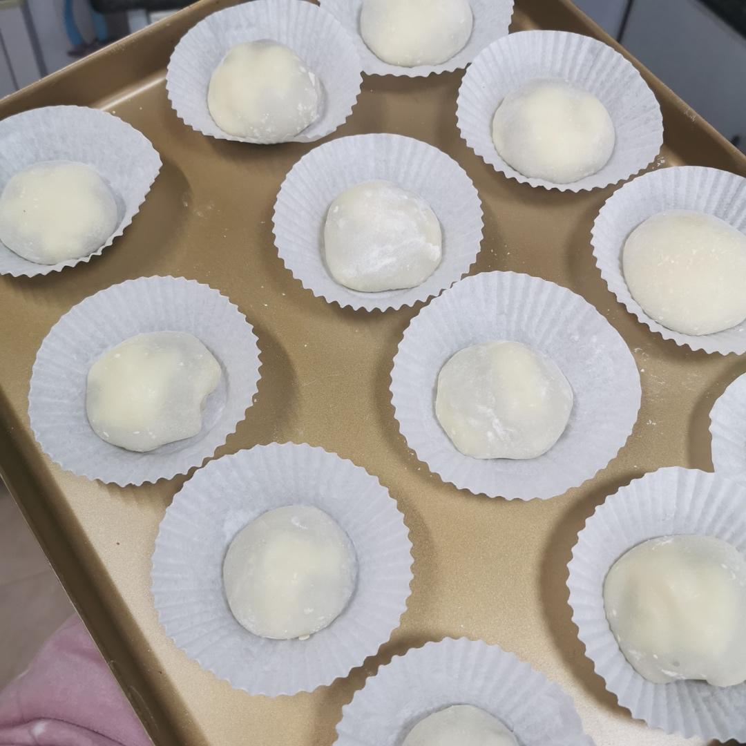 腹黑白胖子——奥利奥雪媚娘