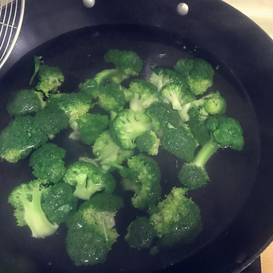 蚝油蒜蓉西兰花