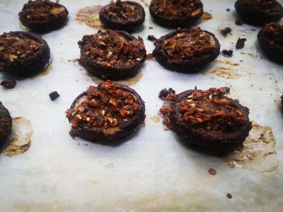 蒜蓉孜然烤香菇