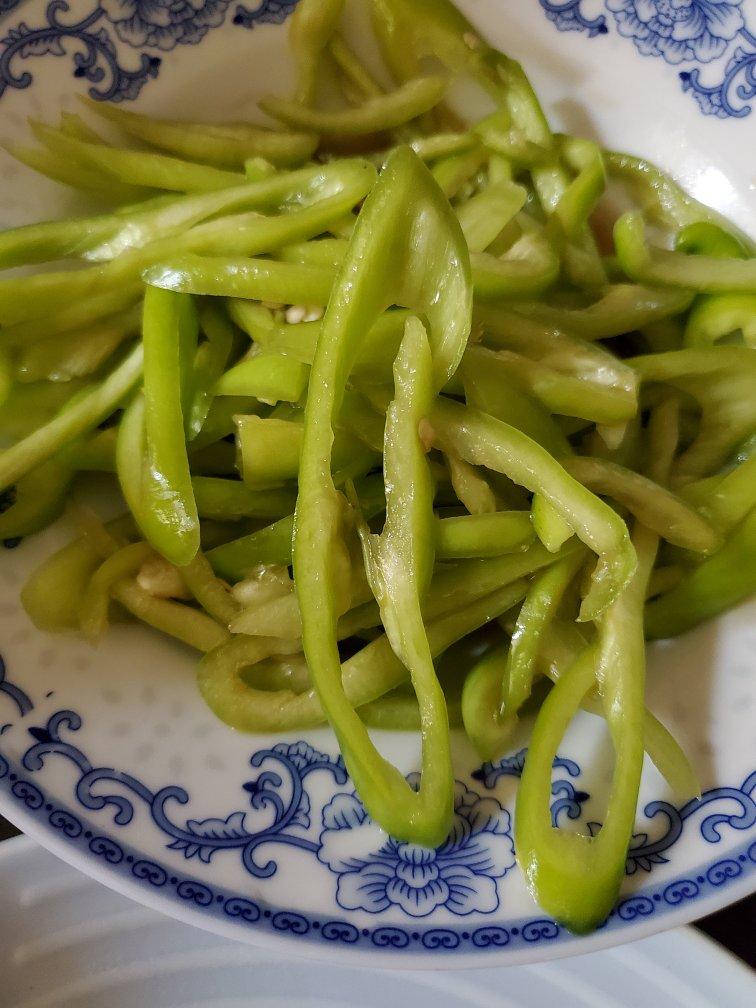 凉拌青椒丝