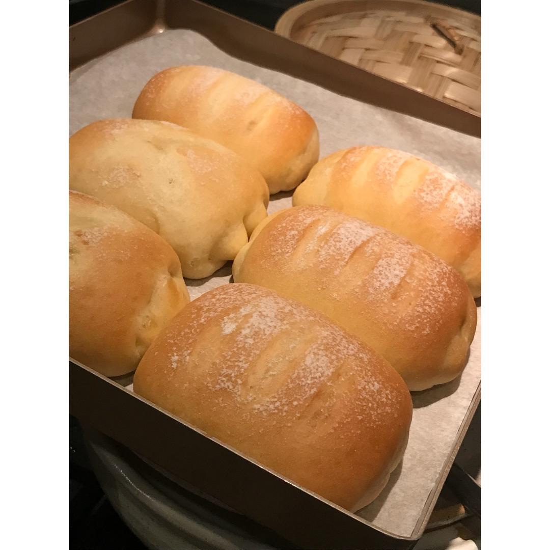 软到不知所措的牛奶卷