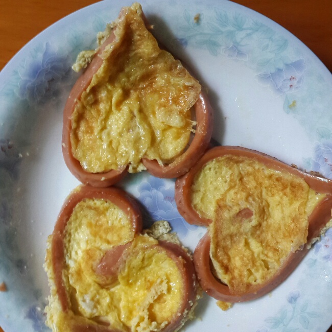 爱心香肠煎蛋