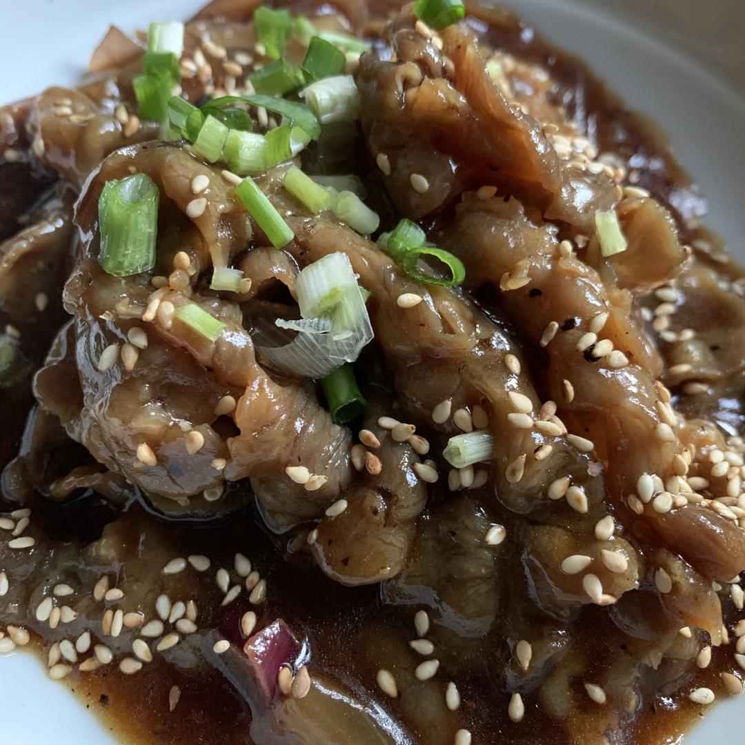 黑胡椒肥牛盖饭【丼】