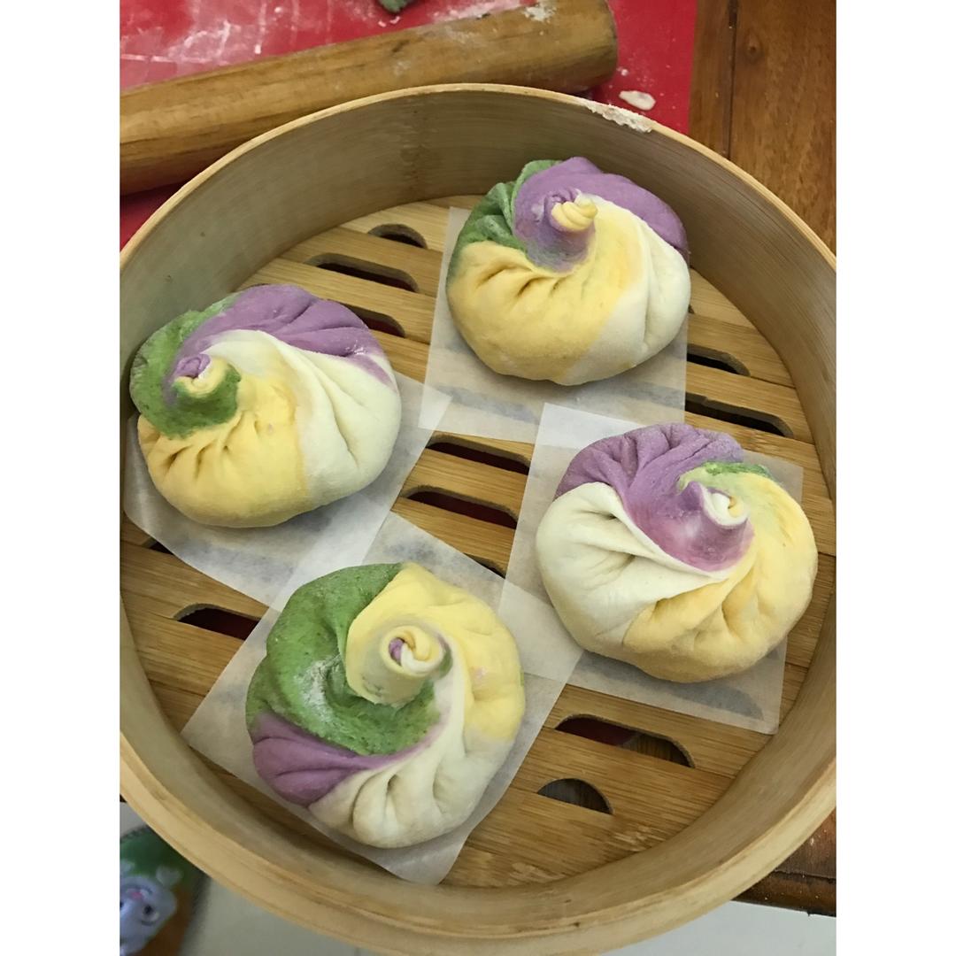 彩虹包子