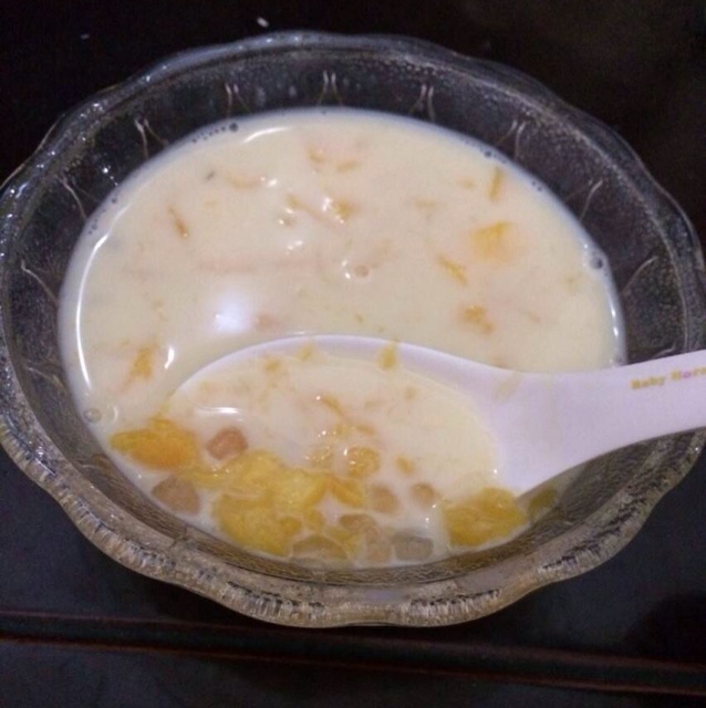 椰汁芒果西米露