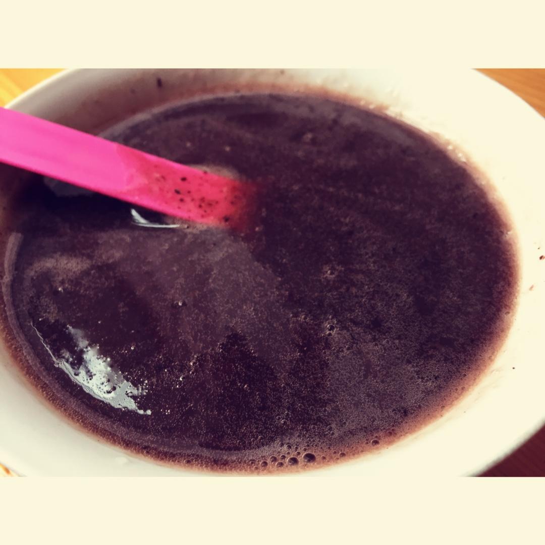红豆黑米美颜粥