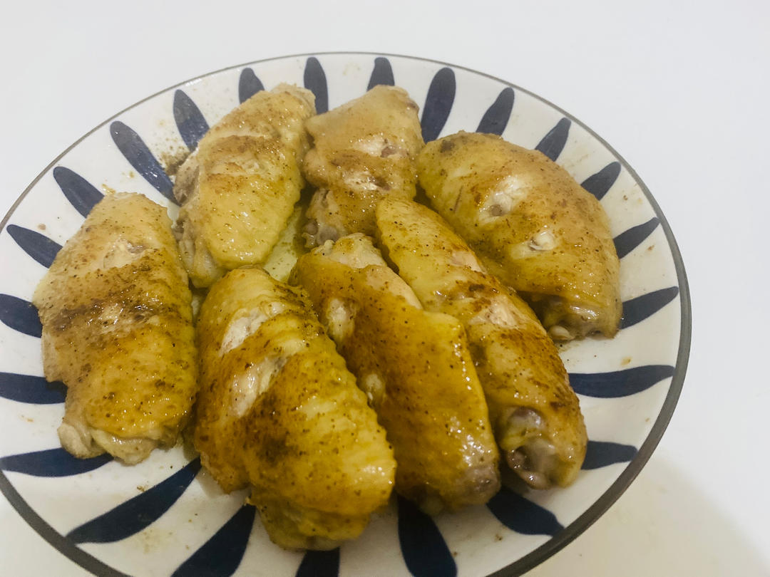 椒盐香煎鸡翅（简单又美味）
