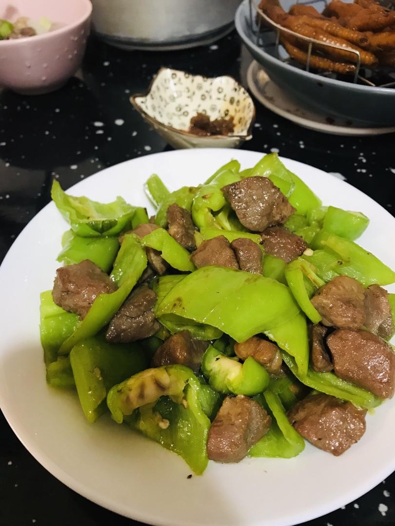 黑椒牛肉粒
