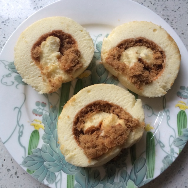 肉松蛋糕卷