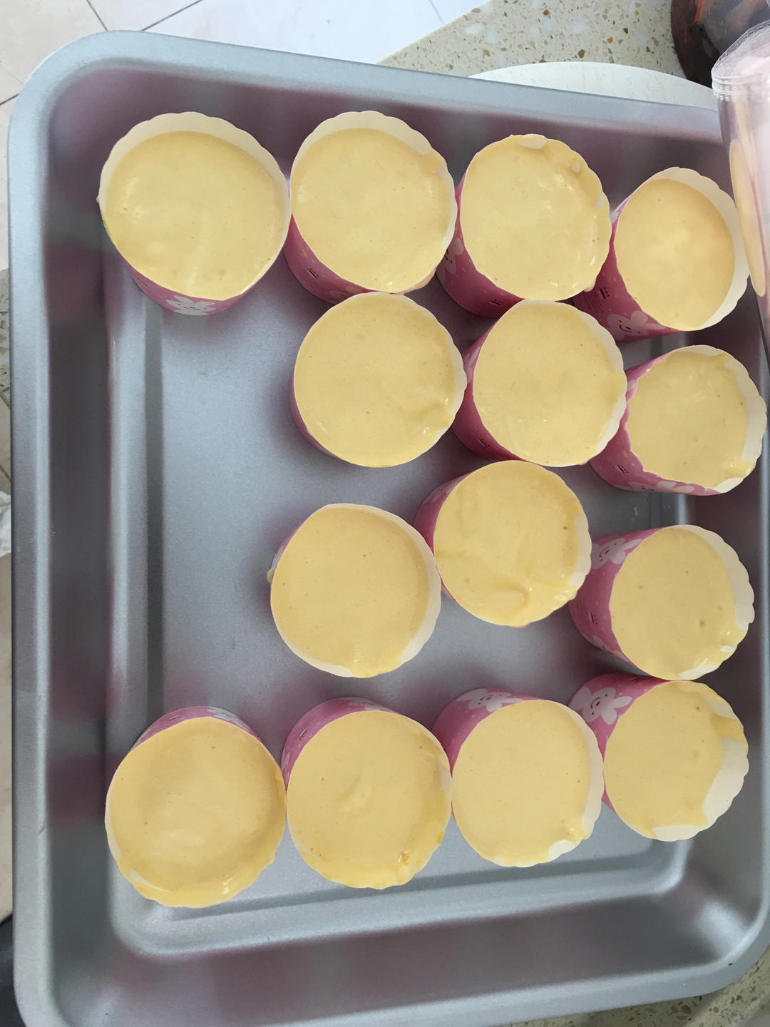 纸杯蛋糕 8寸戚风蛋糕的量