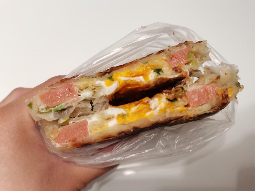 手抓饼的神仙吃法🔥早餐一定要来一份哦