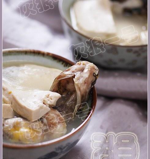黄蜡丁炖豆腐的做法