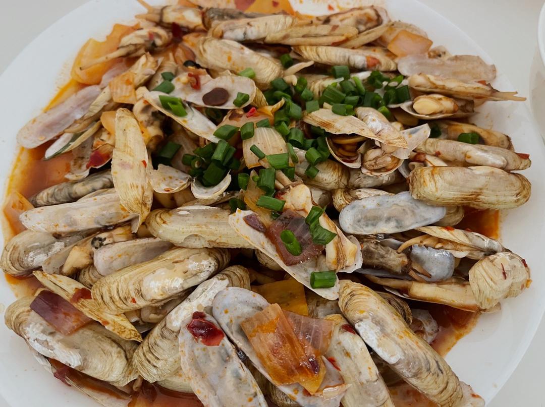 超级简单超级好看 辣炒蛏子的做法