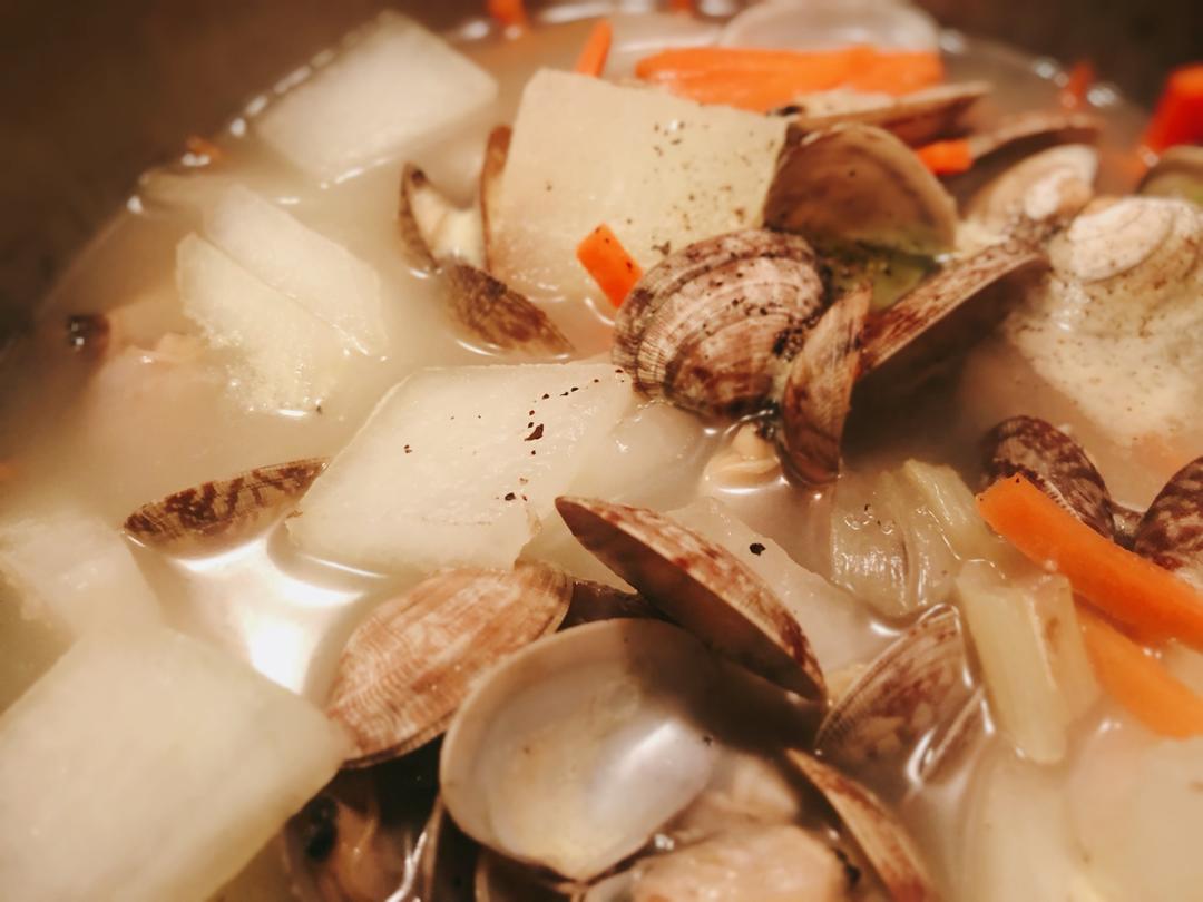 鲜美减脂的冬瓜花蛤汤