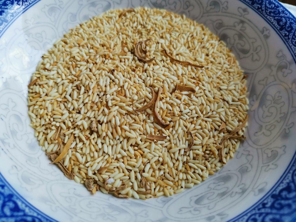 简单快手自制驱寒姜米茶
