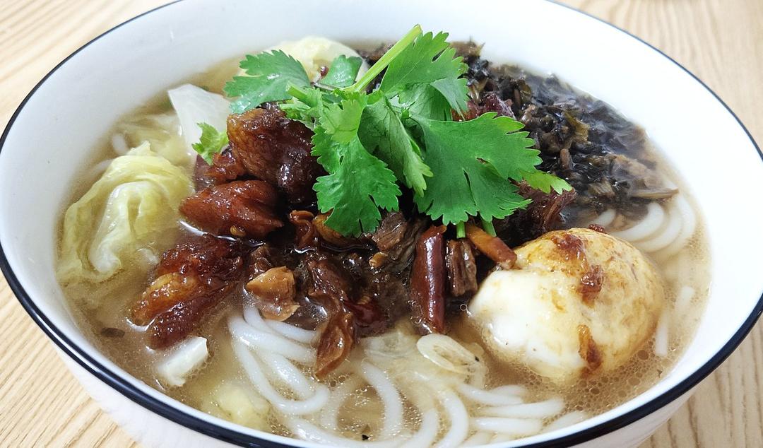 香辣牛腩粉