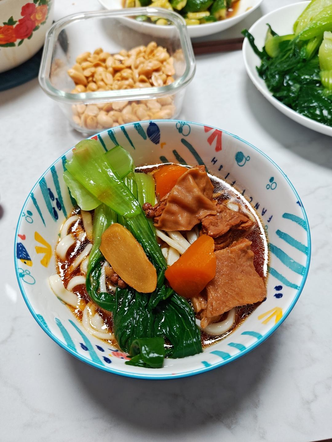 红烧牛肉面