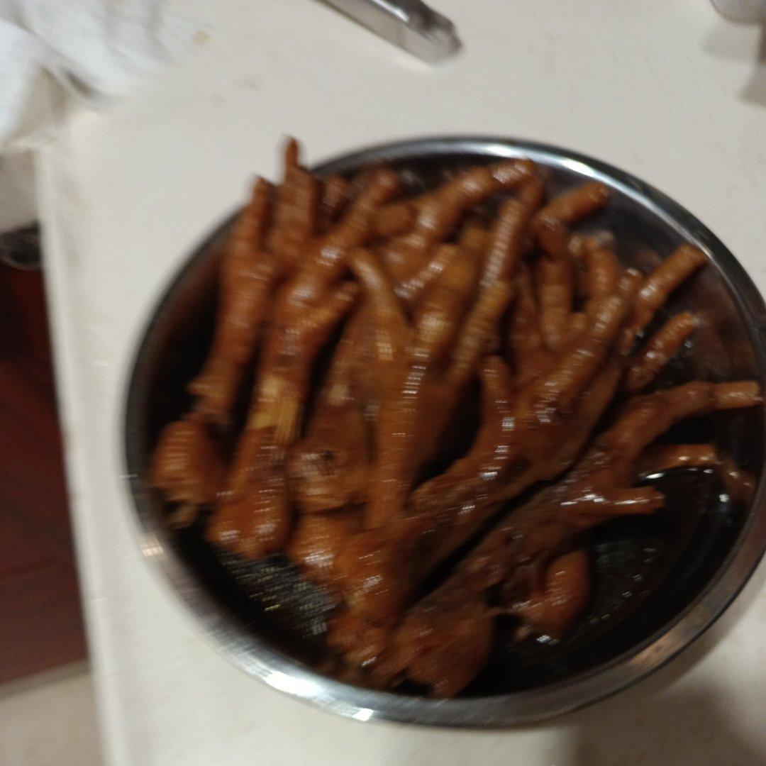 豉油鸡爪
