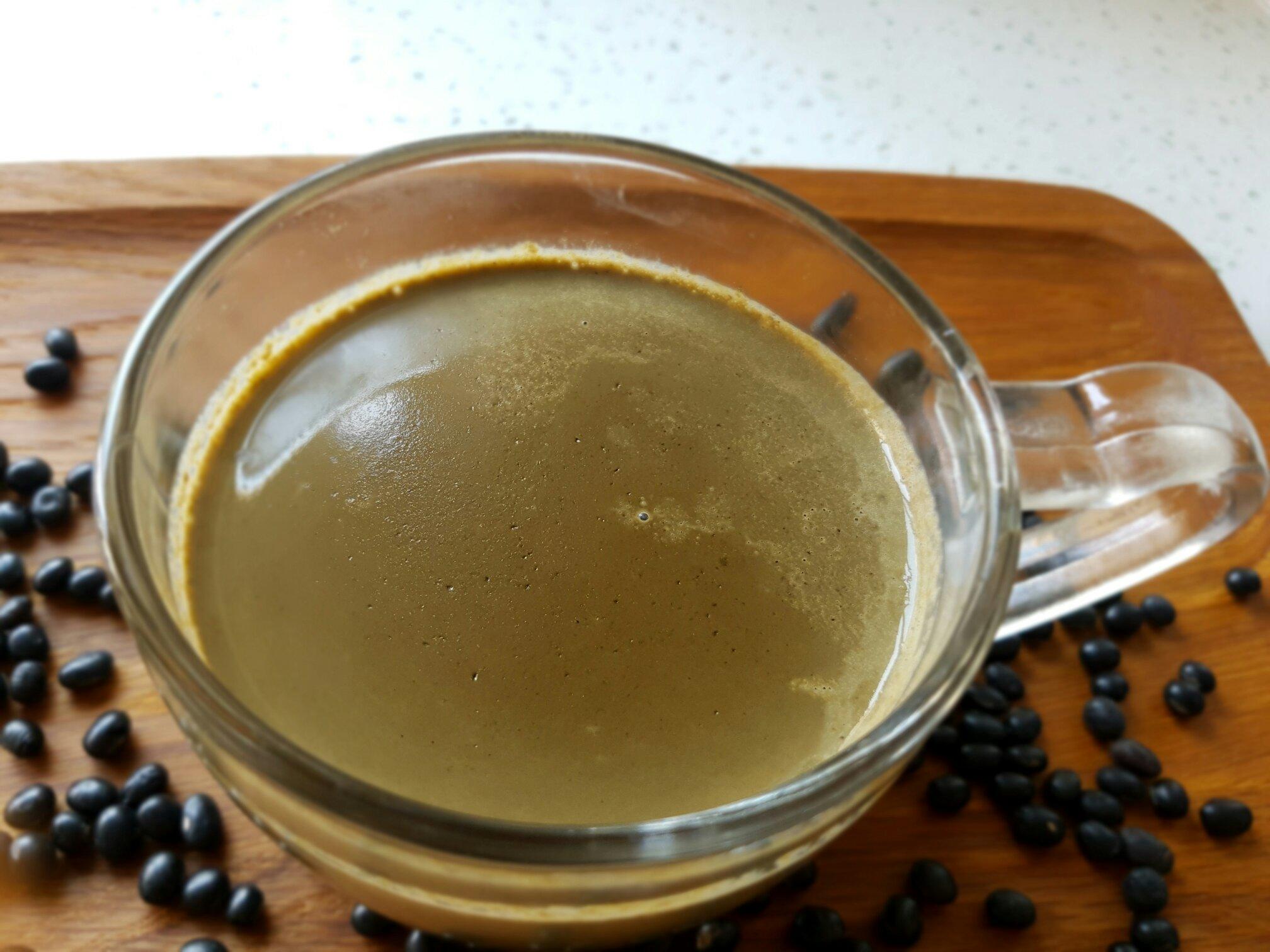 黑豆黑芝麻枸杞豆浆的做法