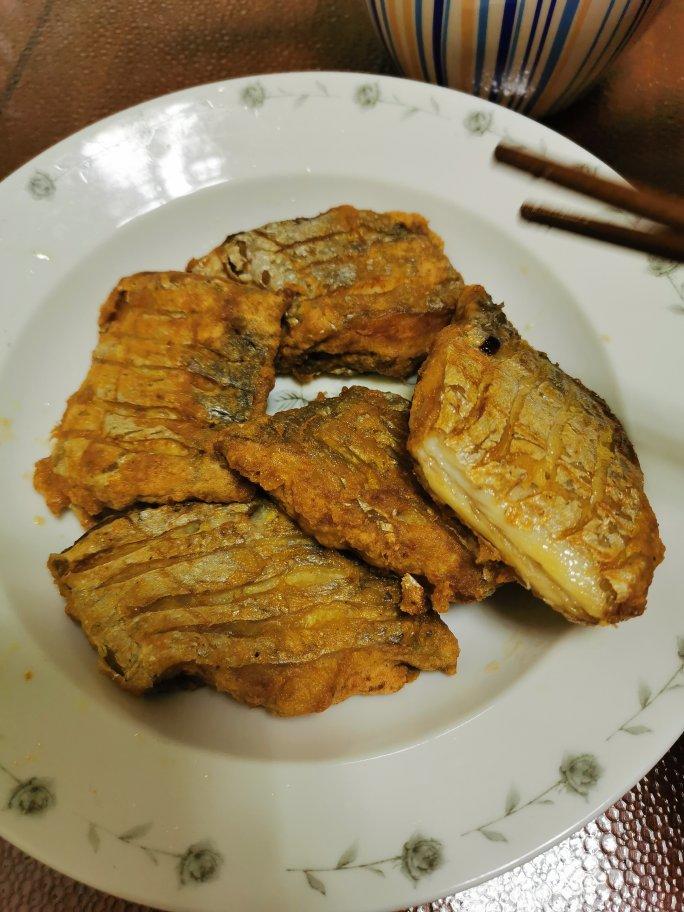 香煎带鱼的传统做法