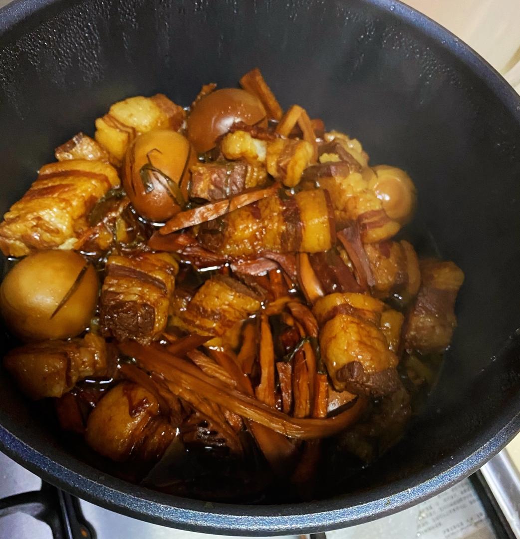 秘制笋干红烧肉