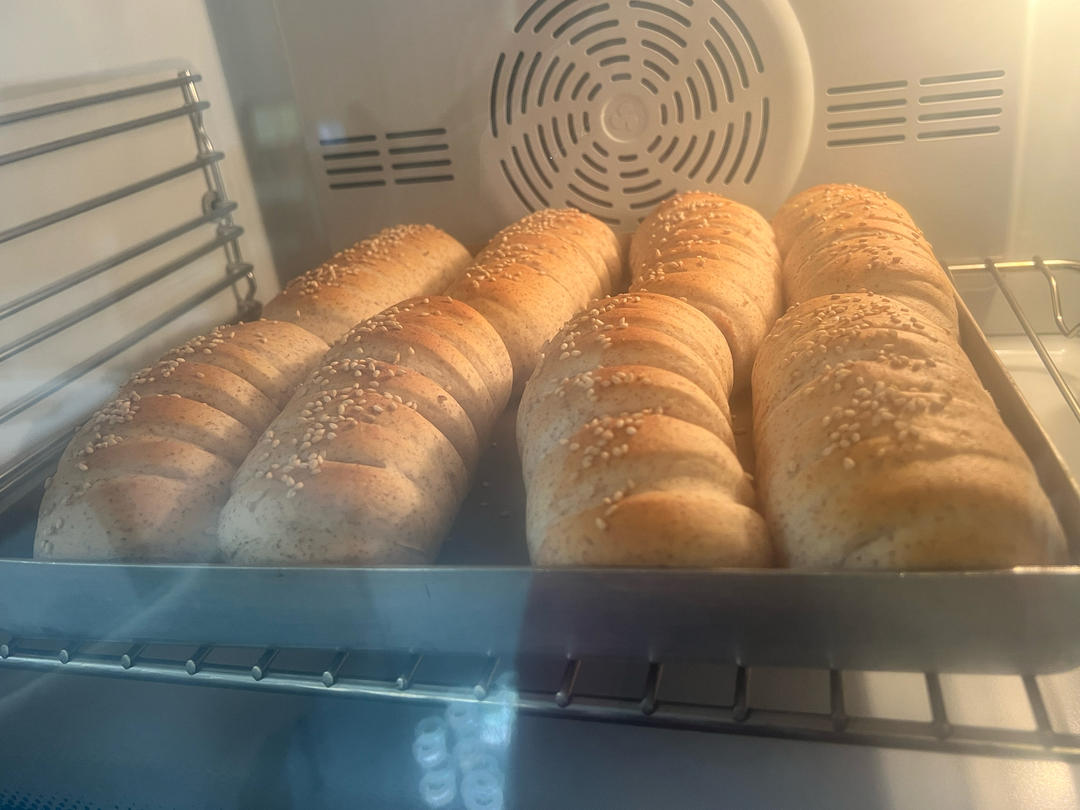 超级简单的豆沙排包｜面包