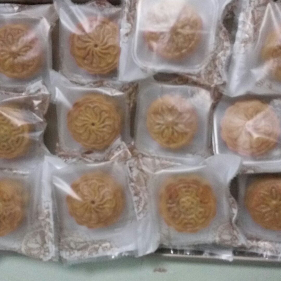 广式月饼——蛋黄莲蓉月饼