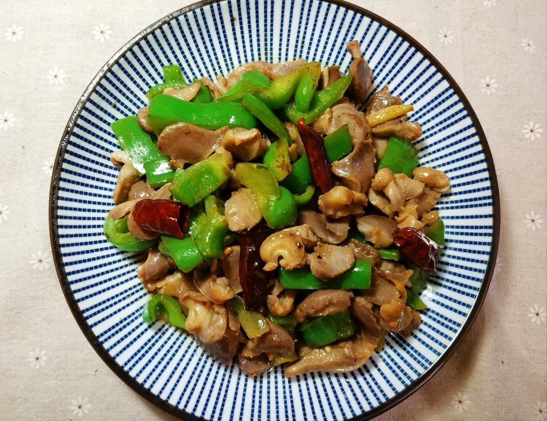小米椒爆鸡胗