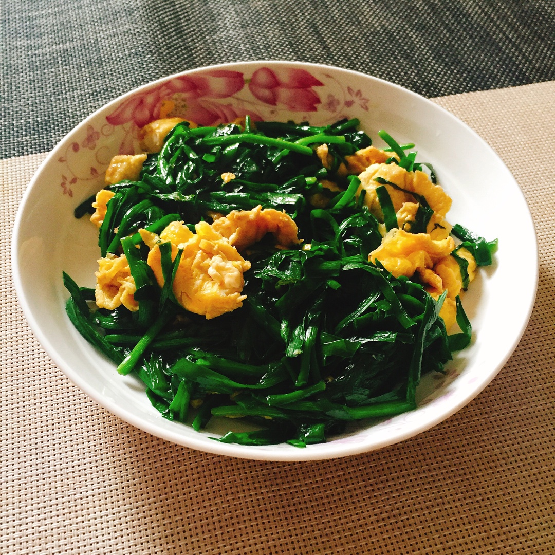 韭菜炒鸡蛋