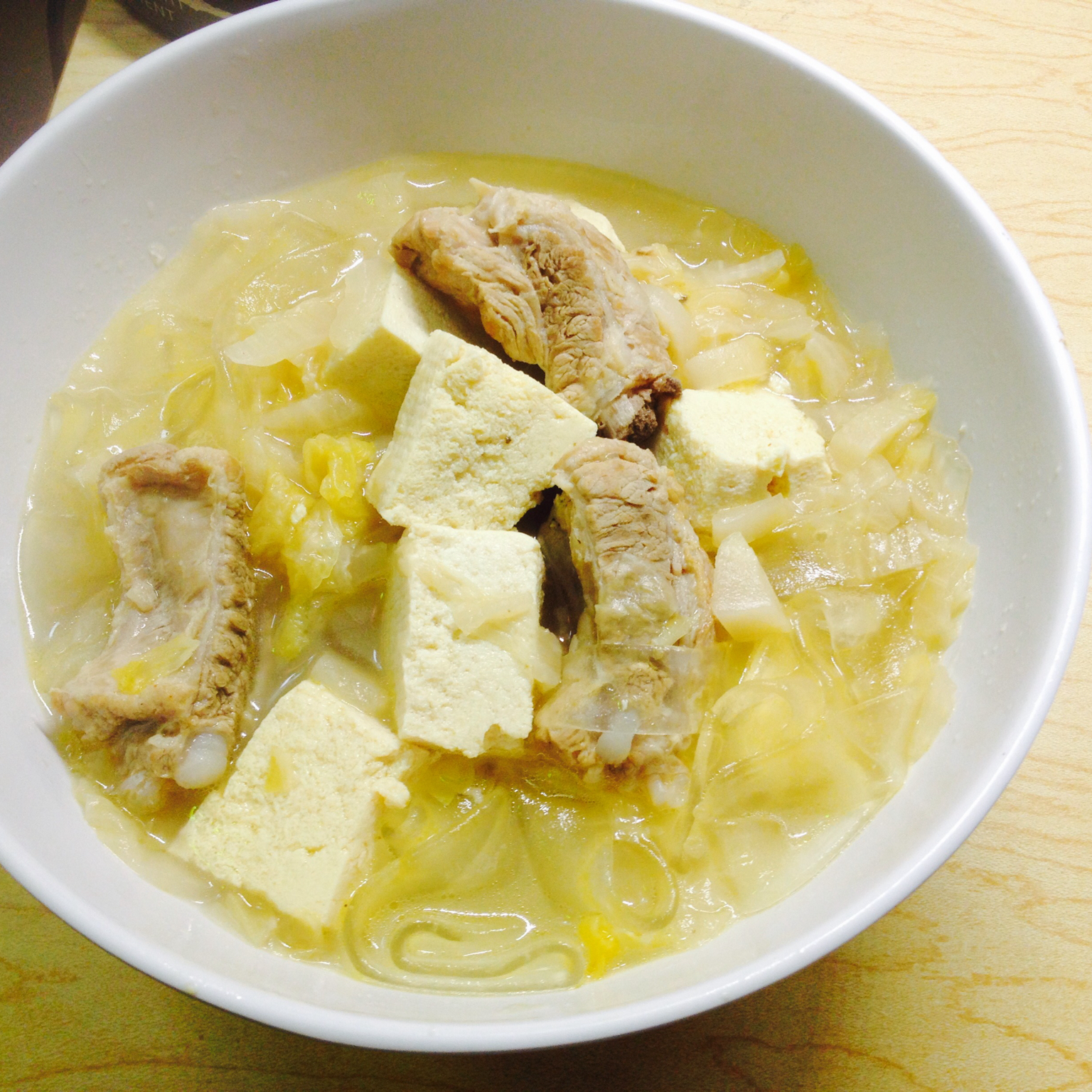 【曼食慢语】酸菜排骨炖粉条