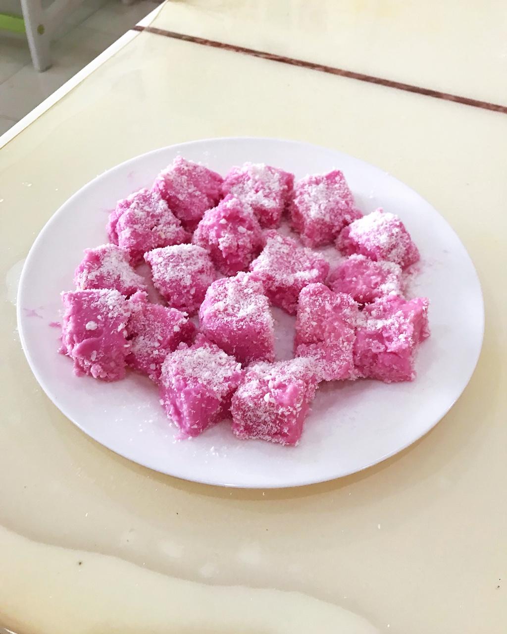 少女心爆棚的火龙果牛奶小方