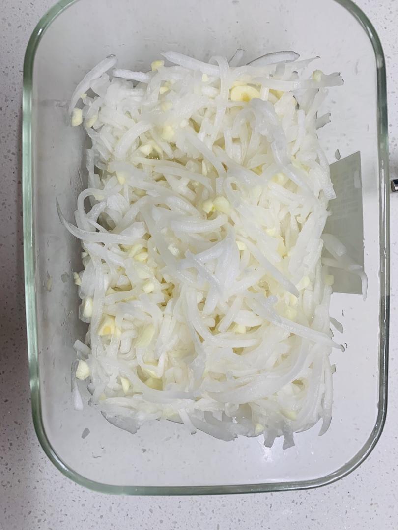 简单美味的拌白萝卜
