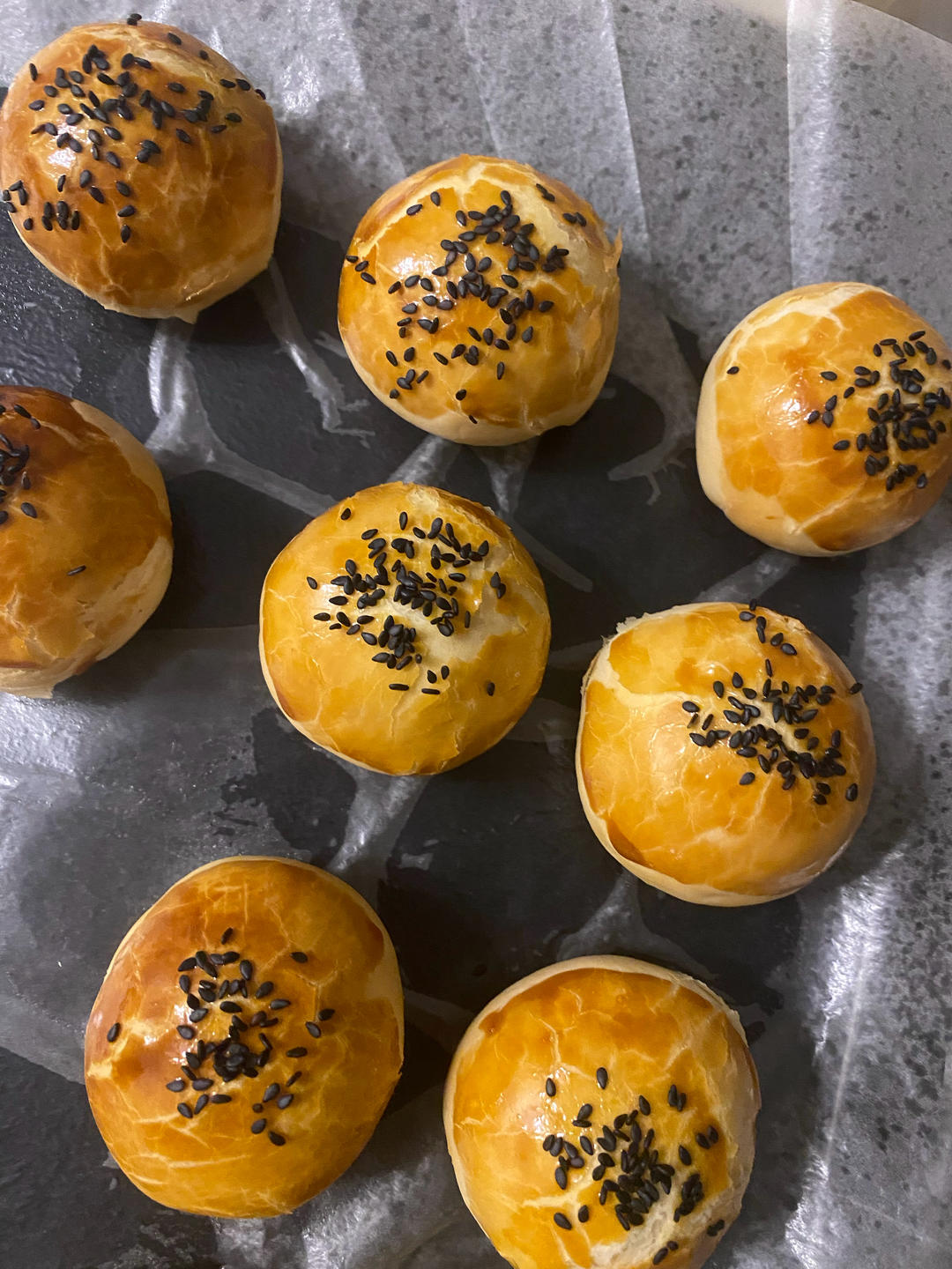 超简单 免揉 酥掉渣的蛋黄酥(超详细附全程视频)不破酥『万能酥皮』