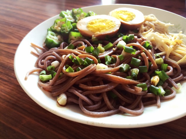 日式金针秋葵凉面（kuro酱版）