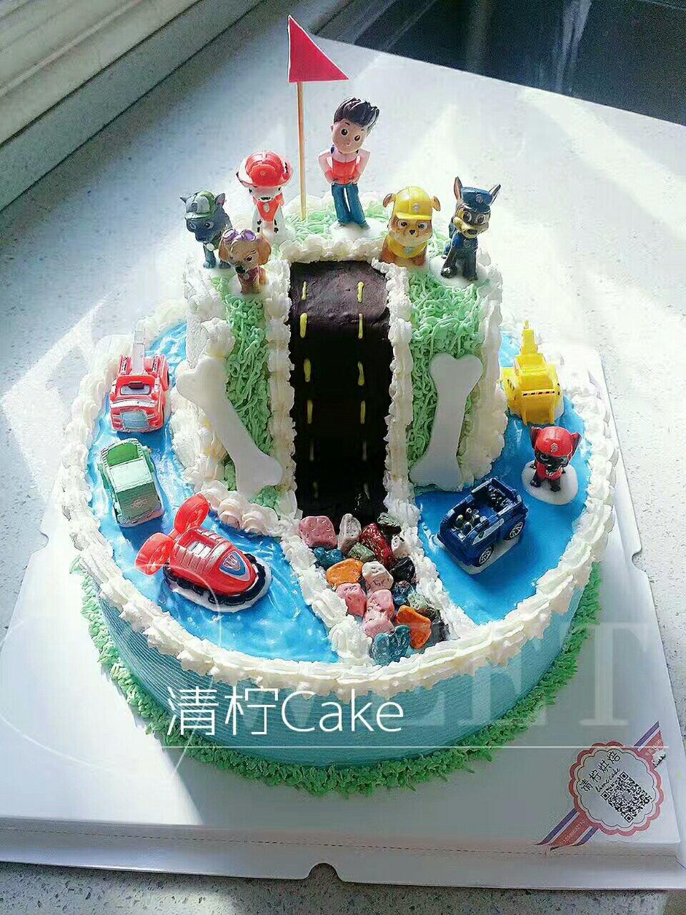 汪汪队狗狗蛋糕