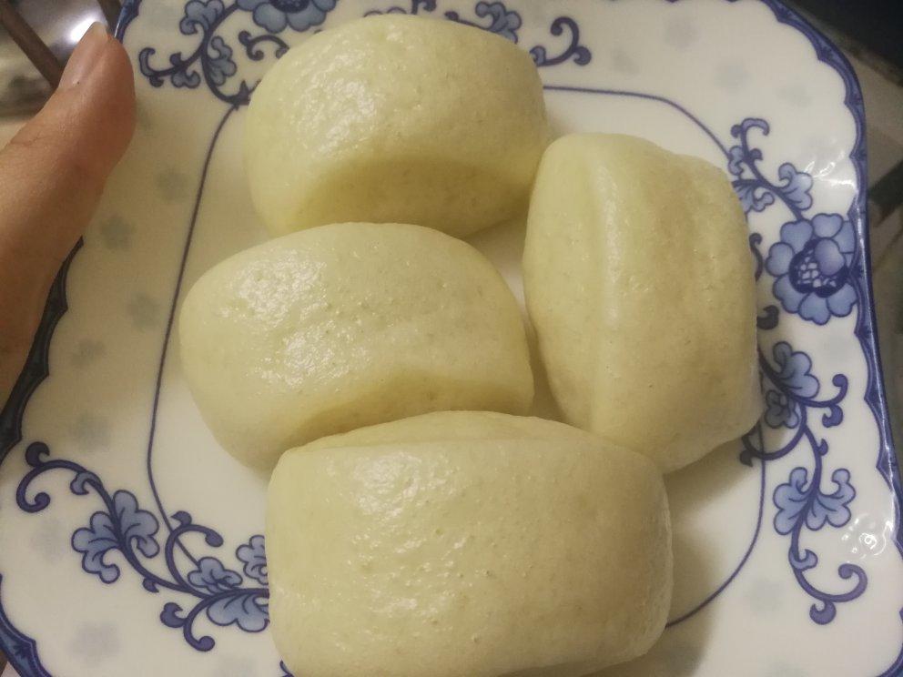 一发奶香小馒头，口感特别好！