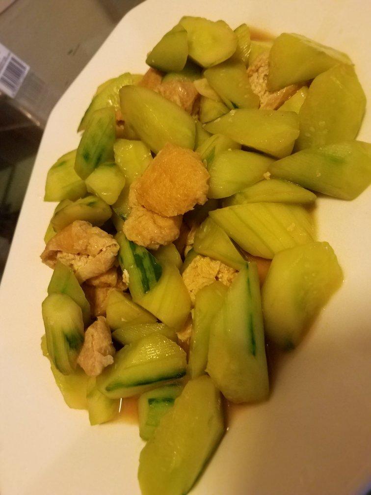 蚝油黄瓜片