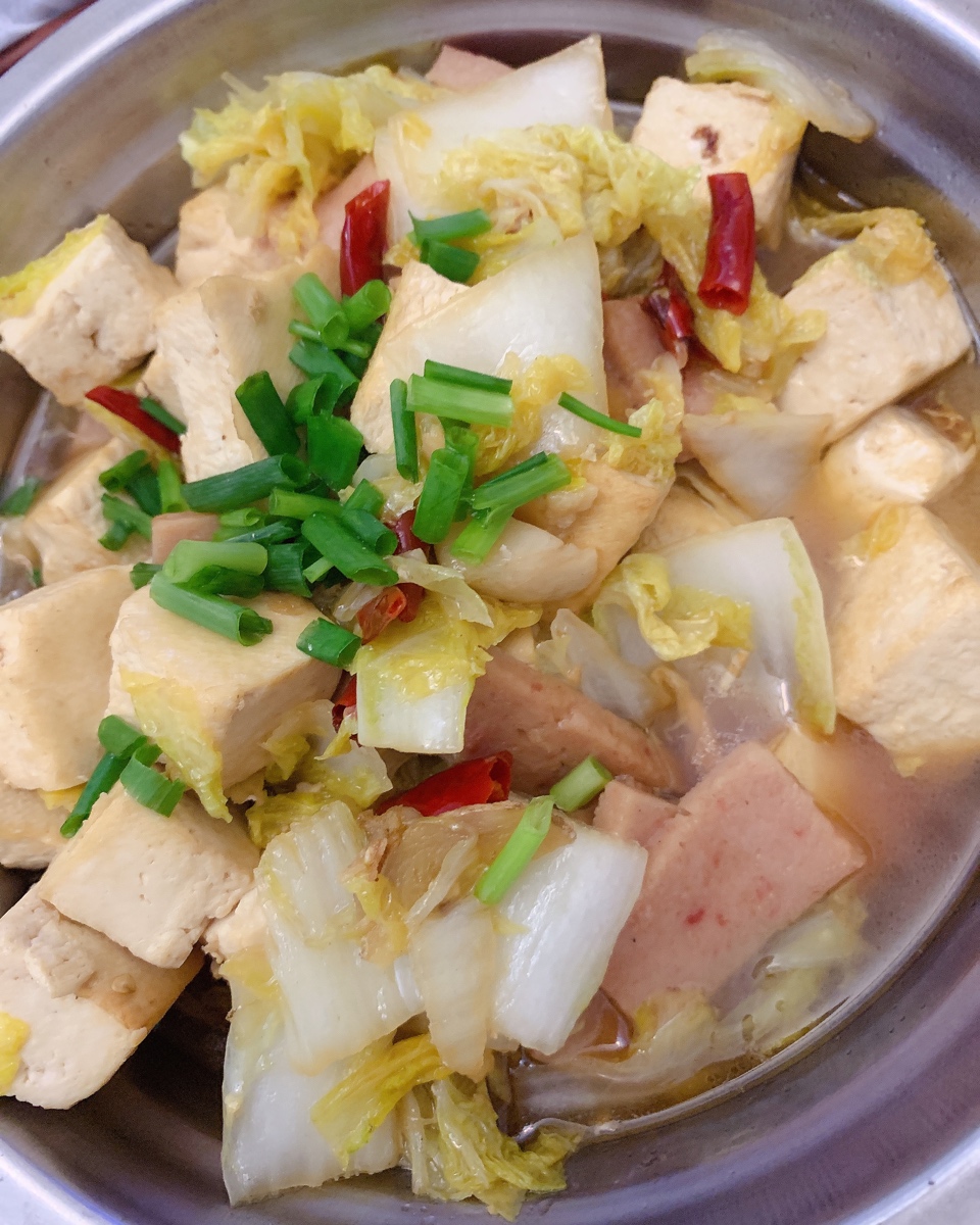 午餐肉白菜豆腐汤