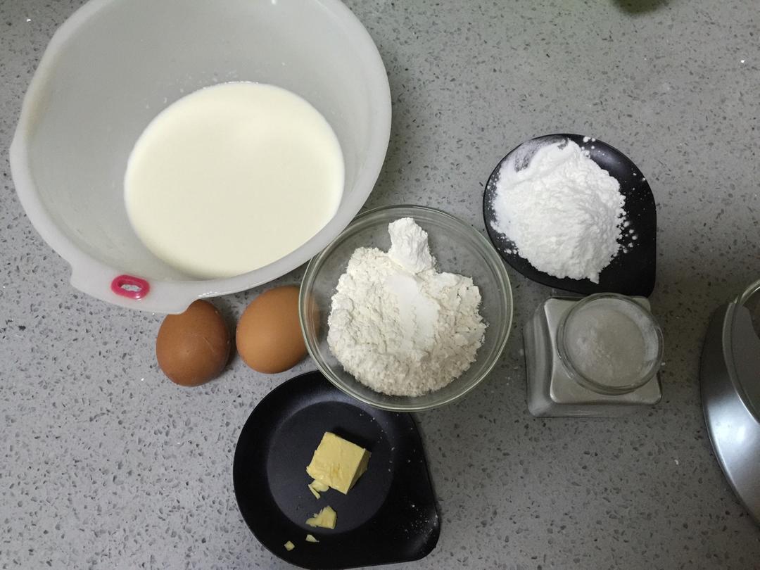 纯奶手撕吐司的做法 步骤1